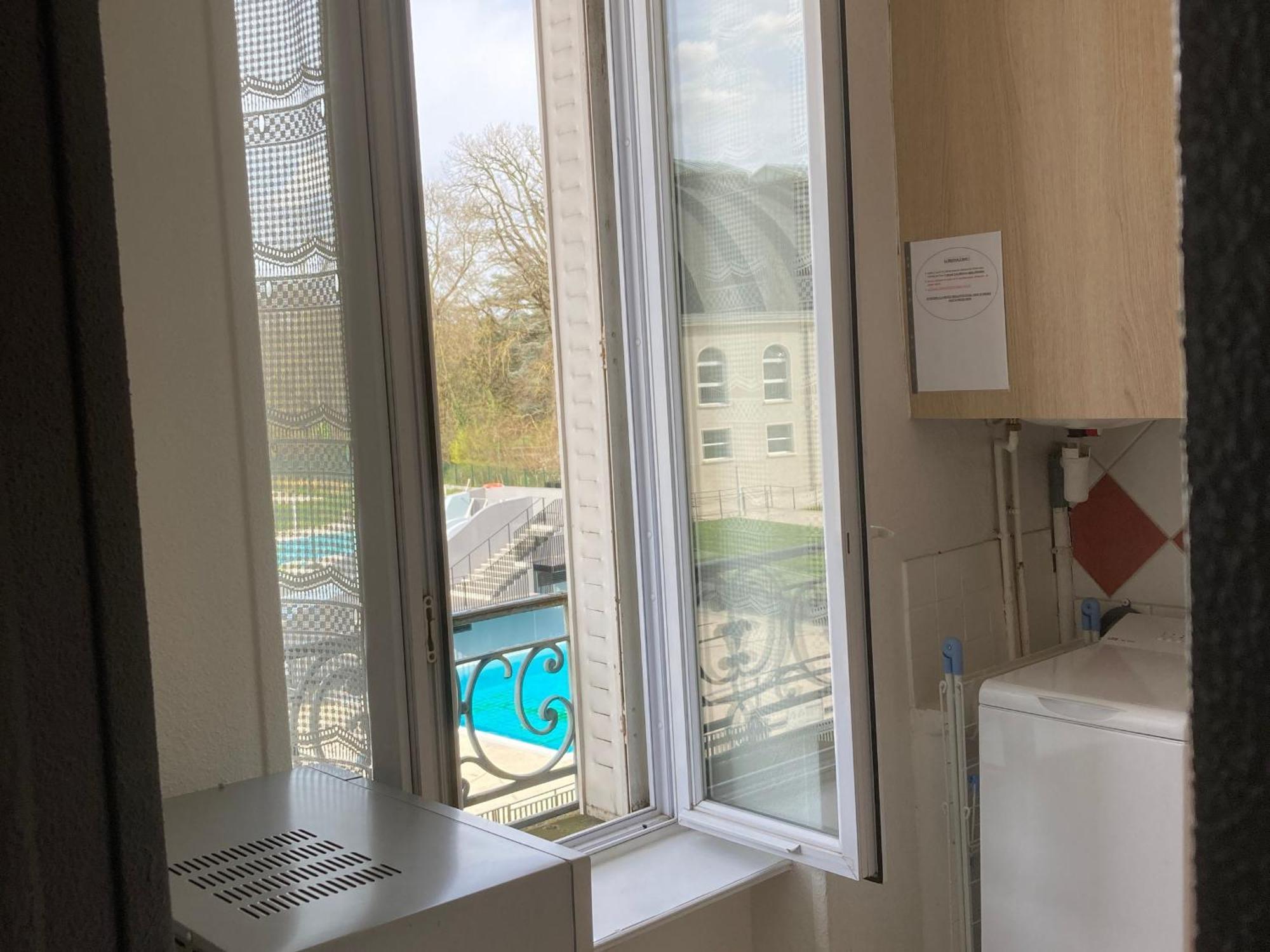Vakantiehuis T2 Pres Des Thermes De Avec Accueil Chaleureux Et Inclus - Fr-1-584-339